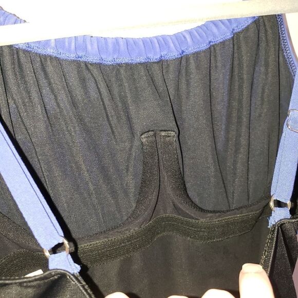 MAGICSUIT LISA ROYAL BLUE AND BLACK WITH UNDERWIRE ONE PIECE SWIMSUIT SIZE 10 - Picture 5 of 7